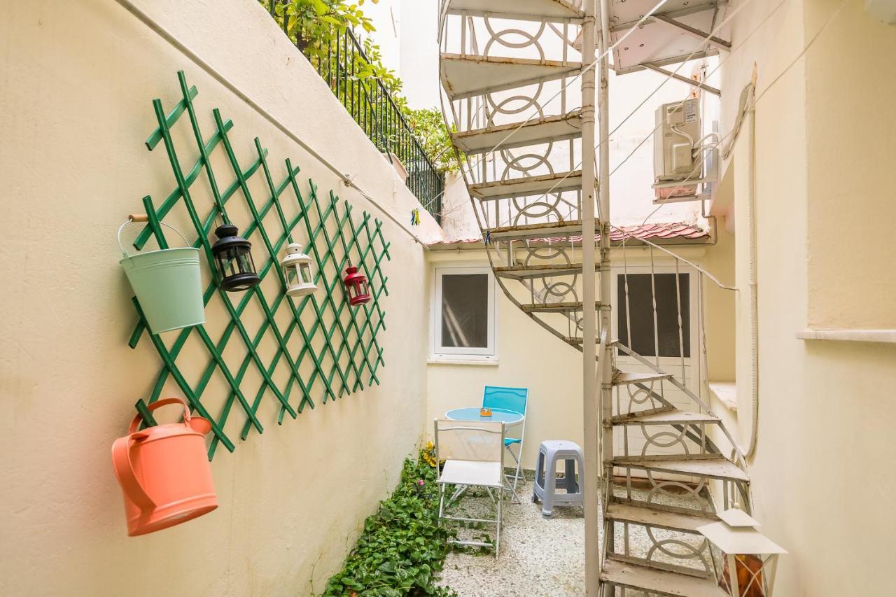 アテネ Family House Next To Acropolis Bed & Breakfast エクステリア 写真