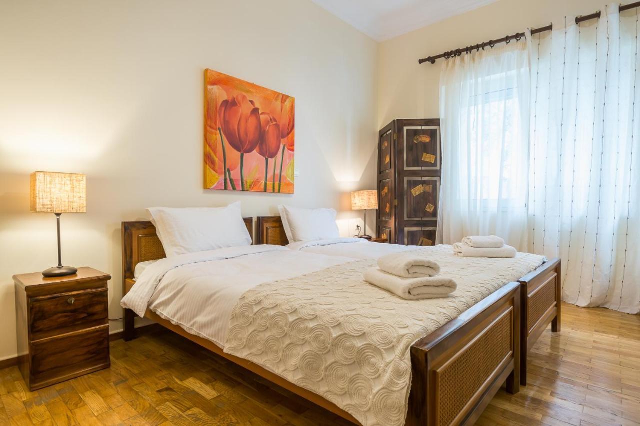 アテネ Family House Next To Acropolis Bed & Breakfast エクステリア 写真